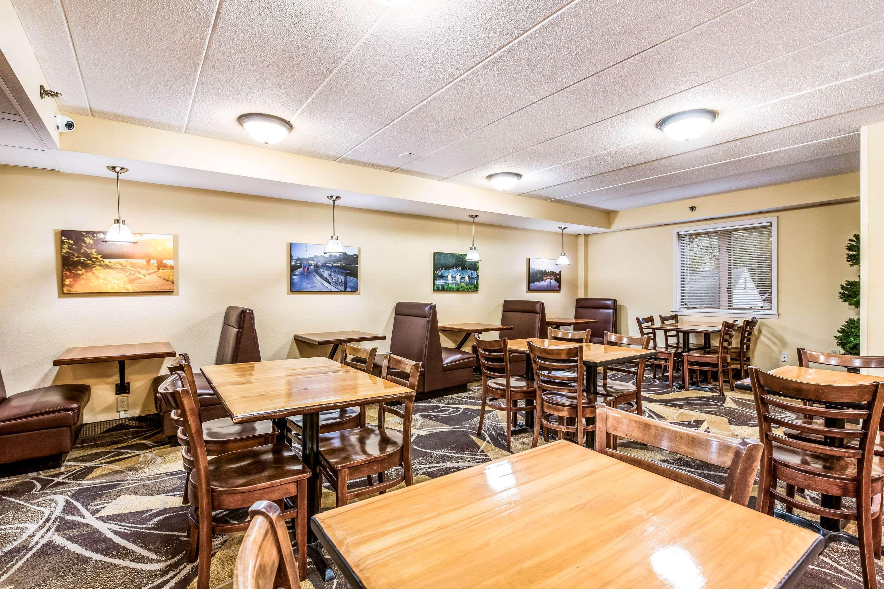 Econo Lodge Mayo Clinic Area Rochester Exterior foto